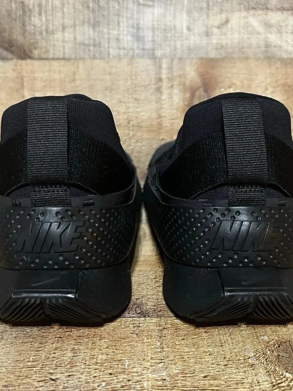 Nike Go FlyEase Triple Black Running Training Shoes Women’s Size 8 DR5540-006